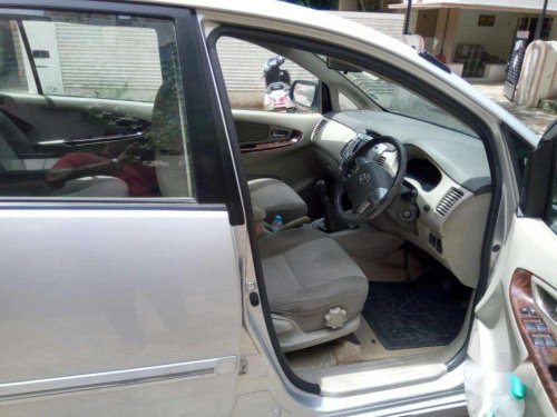 Toyota Innova 2.0 V, 2013, Diesel MT for sale 