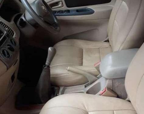 Toyota Innova 2005 MT for sale 