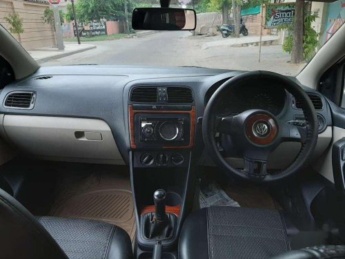 2011 Volkswagen Polo MT for sale 