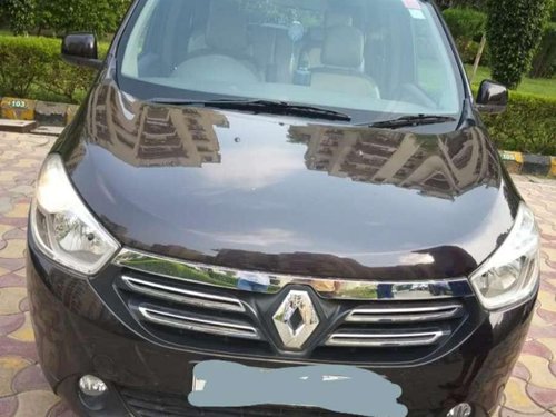 Renault Lodgy 110 PS RXZ 7 STR, 2015, Diesel MT for sale 