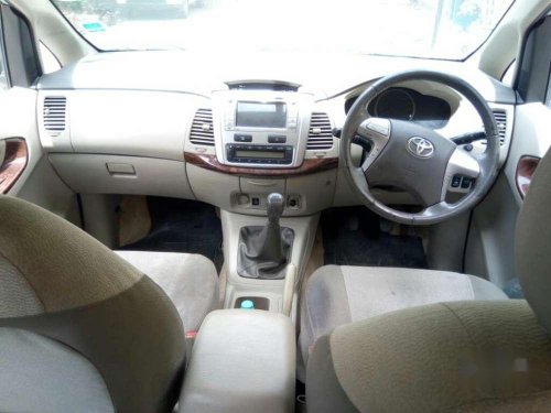 Toyota Innova 2.0 V, 2013, Diesel MT for sale 