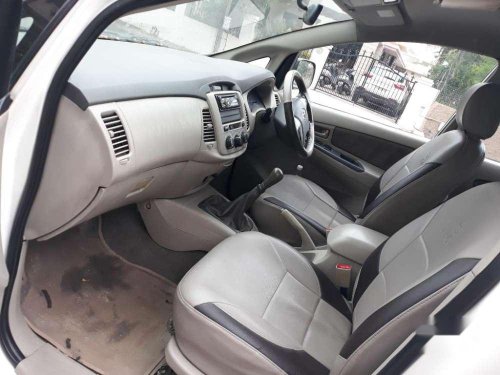 Toyota Innova 2.5 G4 8 STR, 2012, Diesel MT for sale 