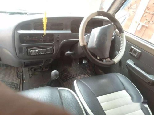 2004 Toyota Qualis MT for sale at low price