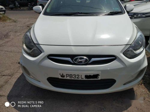 Hyundai Fluidic Verna 1.6 CRDi SX, 2011, Diesel MT for sale 