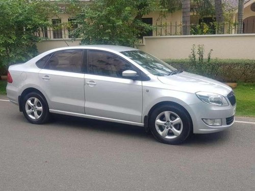 Skoda Rapid 2012 MT for sale 