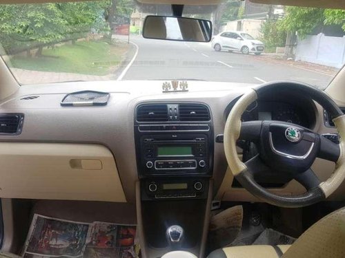 Skoda Rapid 2012 MT for sale 