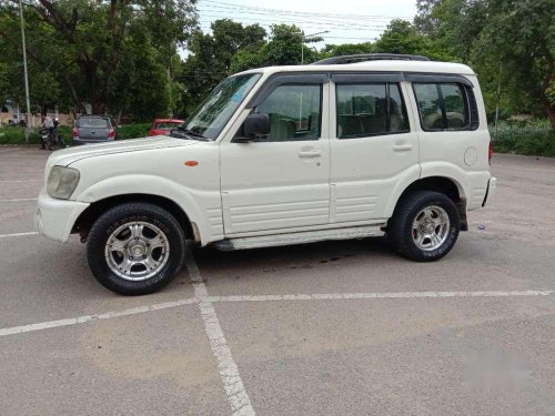 Mahindra Scorpio 2005 MT for sale 