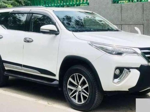 Used Toyota Fortuner 4x4 AT for sale at low price