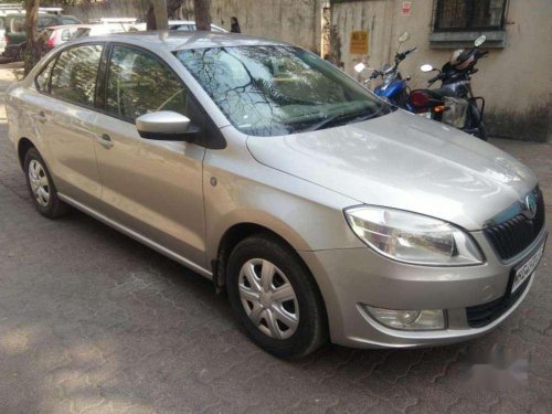 Skoda Rapid 2012 MT for sale 