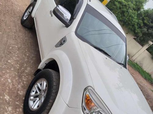 Used Ford Endeavour 3.0L 4X2 AT 2011 for sale 