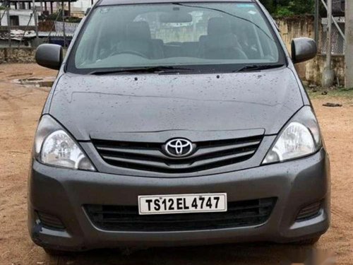 Toyota Innova 2010 2.5 GX 7 STR MT for sale 