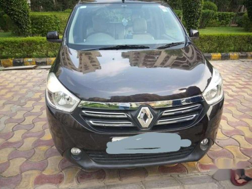 Renault Lodgy 110 PS RXZ 7 STR, 2015, Diesel MT for sale 