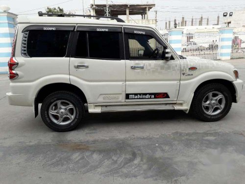 Mahindra Scorpio VLX 2011 MT for sale 