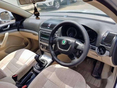 Skoda Laura 2011 Ambiente MT for sale 