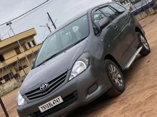 Toyota Innova 2010 2.5 GX 7 STR MT for sale 