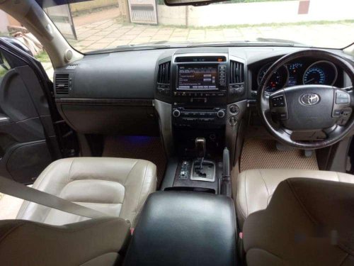2011 Toyota Land Cruiser Diesel AT for sale at low price