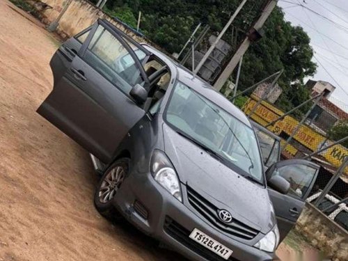 Toyota Innova 2010 2.5 GX 7 STR MT for sale 