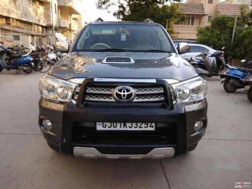 Toyota Fortuner 4x4 MT 2010 for sale 