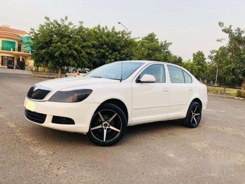 Used Skoda Laura, 2011, Diesel MT for sale 