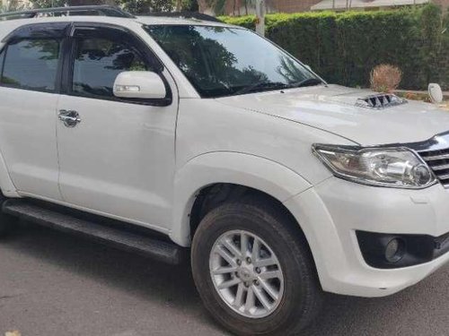 Toyota Fortuner 3.0 4x2 AT, 2014, Diesel for sale