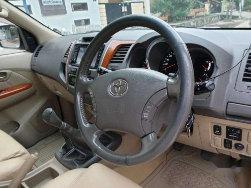 Toyota Fortuner 4x4 MT 2011 for sale