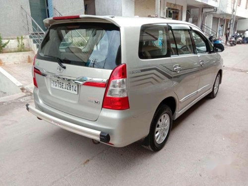 Toyota Innova 2.5 V 7 STR, 2014, Diesel MT for sale 