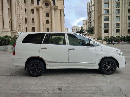 Used 2013 Toyota Innova 2.5 GX 8 STR MT for sale