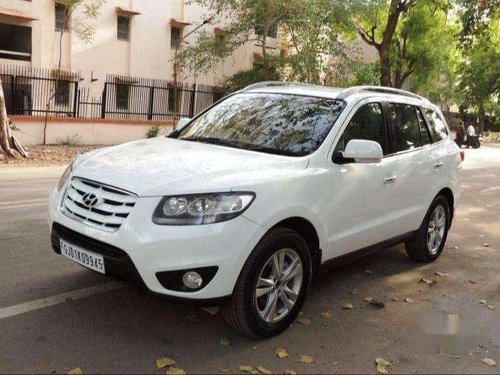 Hyundai Santa Fe 4 WD, 2012, Diesel MT for sale 