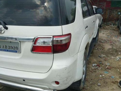 Used Toyota Fortuner 4x4 MT 2010 for sale 