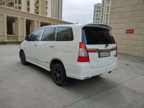 Used 2013 Toyota Innova 2.5 GX 8 STR MT for sale