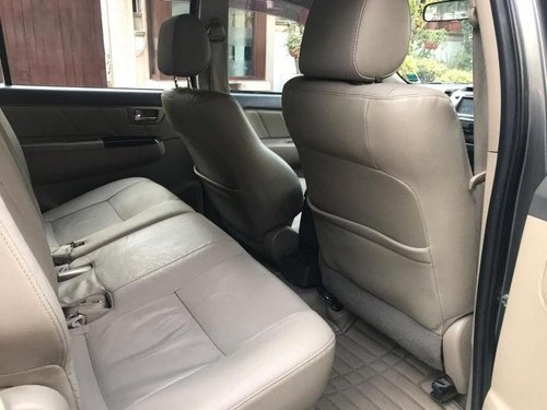 Toyota Fortuner 2011-2016 4x4 MT for sale