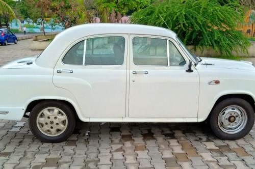 Used Hindustan Motors Ambassador  Classic 2000 DSZ AC MT car at low price