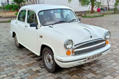 Used Hindustan Motors Ambassador  Classic 2000 DSZ AC MT car at low price