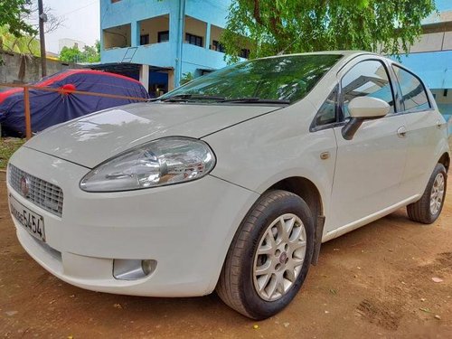 Used Fiat Punto 1.3 Emotion MT car at low price