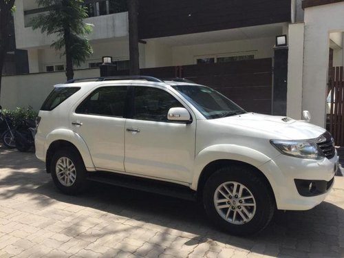 Toyota Fortuner 2011-2016 4x2 AT for sale