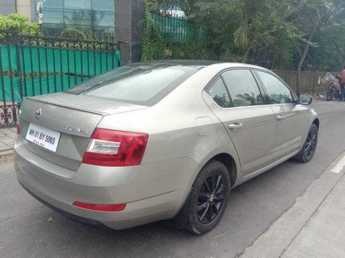 Used 2015 Skoda Octavia Ambition 2.0 TDI AT for sale