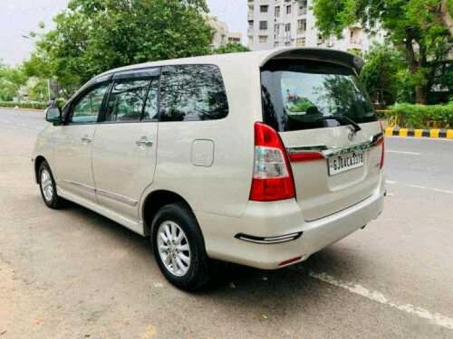 2014 Toyota Innova  2.5 VX 8 STR MT for sale at low price