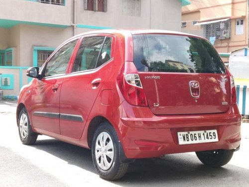 Used Hyundai i10 Magna 1.2 MT car at low price