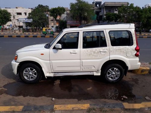 Mahindra Scorpio 2002-2006 VLX MT for sale