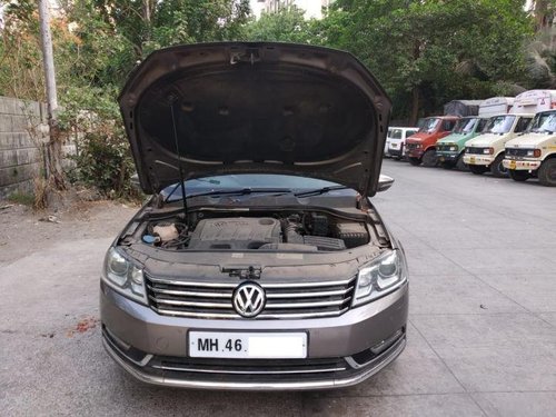 Used Volkswagen Passat  Diesel Highline 2.0 TDI AT car at low price