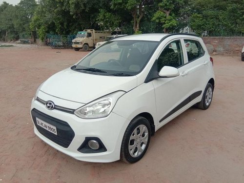 Hyundai i10  Sportz MT 2015 for sale