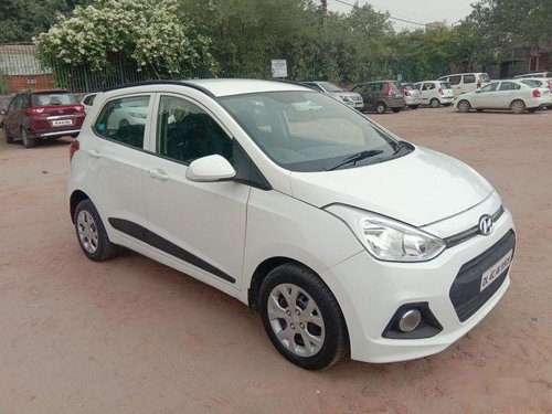 Hyundai i10  Sportz MT 2015 for sale