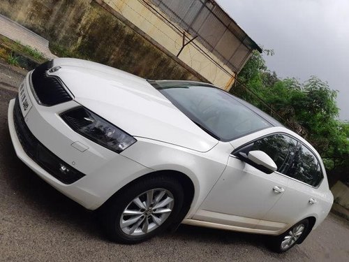 Used 2017 Skoda Octavia 1.8 TSI AT Style for sale