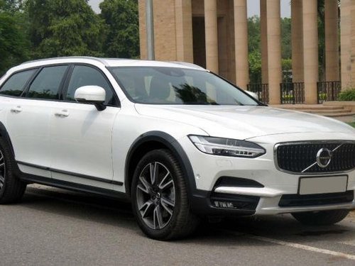2018 Volvo V90 Cross Country AT for sale at low price