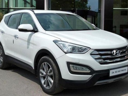 Hyundai Santa Fe 2WD AT 2014 for sale