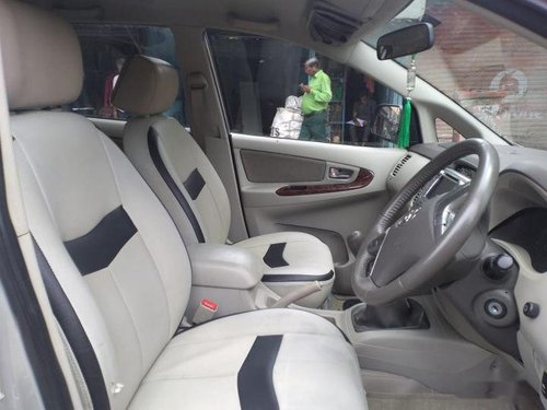 Used 2013 Toyota Innova MT 2004-2011 for sale