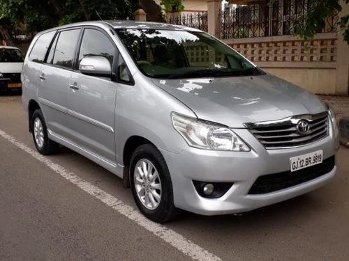 Used Toyota Innova MT 2004-2011 car at low price