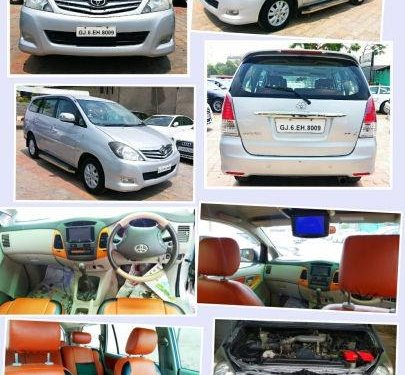 Used Toyota Innova 2.5 VX 8 STR MT car at low price