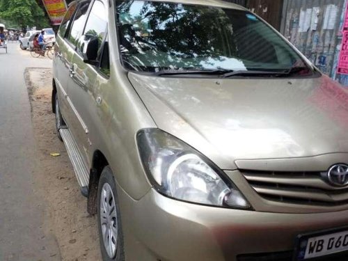 Used 2009 Innova 2.0 GX 8 STR  for sale in Kolkata