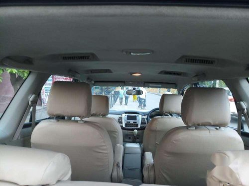 Toyota Innova 2.5 V 7 STR, 2013, Diesel MT for sale 